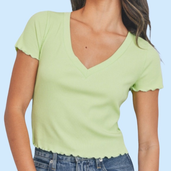 ❌DONATED❌Cherish Lime Green Lettuce Hem Ribbed Crop Top - Picture 3 of 12